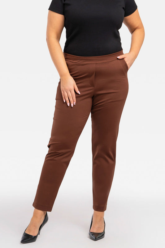 Z894/38/40-1-ROBERTO knit trousers with elastic waistband and pockets brown-1
